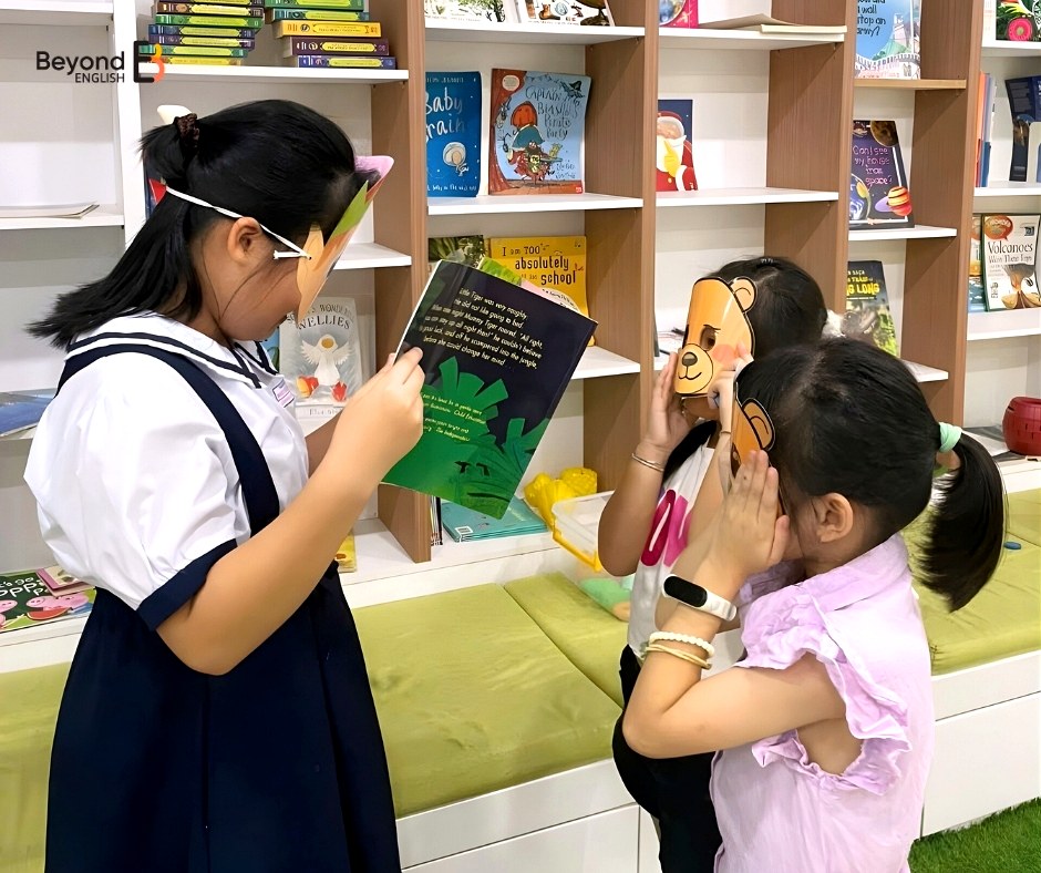 Chương trình đọc sách Cool Kids Read Books tại Beyond English